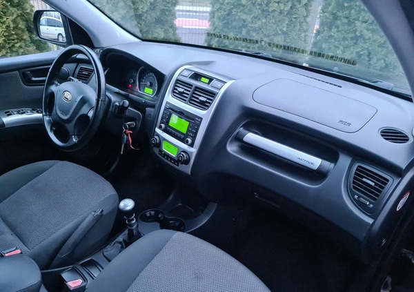 Kia Sportage cena 24000 przebieg: 210300, rok produkcji 2009 z Oława małe 379